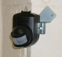 K R Products Bracket for Mounting Floodlights on a 90 Degree Corner