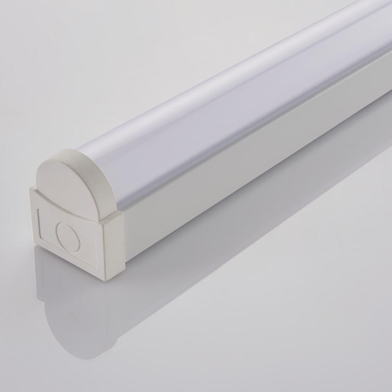 Saxby 78563 Batten Emer LED 44.5W 4ft