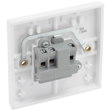 BG 900 Series 2A 1 Gang Unswitched Socket White