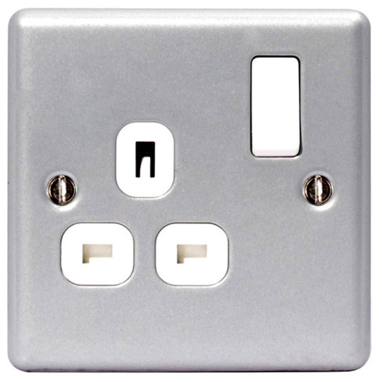 Switched Socket 13A 1 Gang Metal Clad