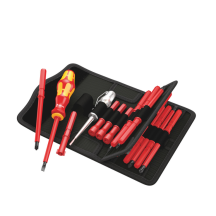 SCREWDRIVER SET 18 POUCH