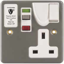 Timeguard 13A 1 Gang Passive RCD Socket Metal Clad